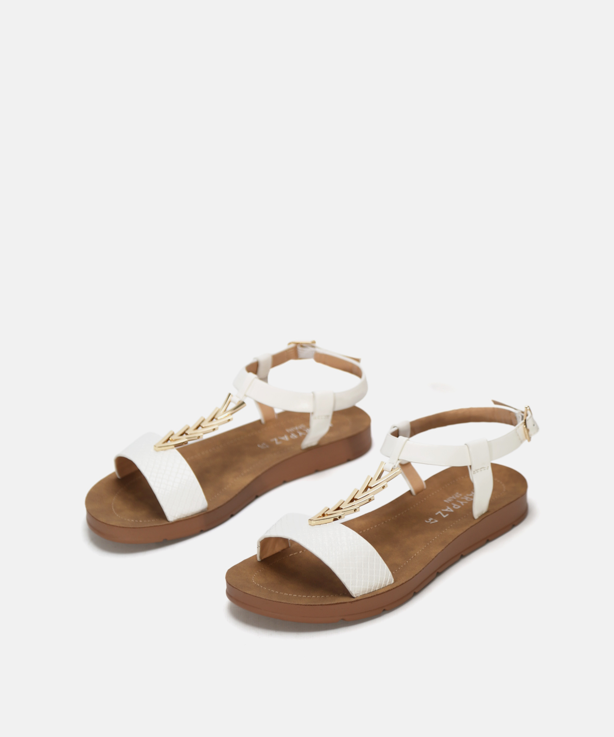 Sand&aacute;lia rasa com pe&ccedil;a met&aacute;lica image number null